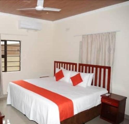 Pillacol Guest House 빅토리아폴스 외부 사진
